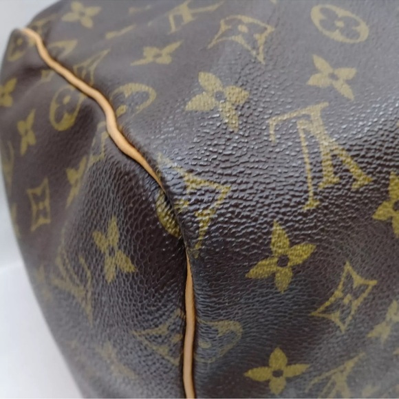 Louis Vuitton Keepall 55 - Picture 8 of 9